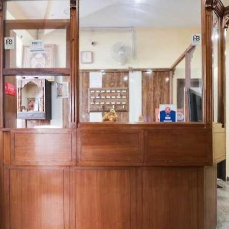 גורגאון Hotel O Jas Inn Near Star Mall מראה חיצוני תמונה